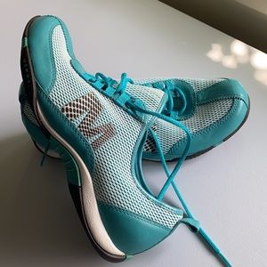 MERRELL Turquoise Leather Athletic Shoes WOMENS7.5